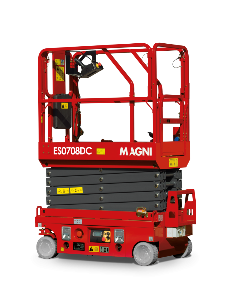 ES0708DC-copprod-768x1024-1_46254570-261c-4c90-a680-578ade6cf8e0.png MAGNI ES0708DC Elektro-Scherenarbeitsbühne 7,6 mtr. - Image 1