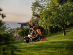 Husqvarna Akku-Frontmäher R 200iX AWD - Grundgerät ohne Mähdeck – Bild 6