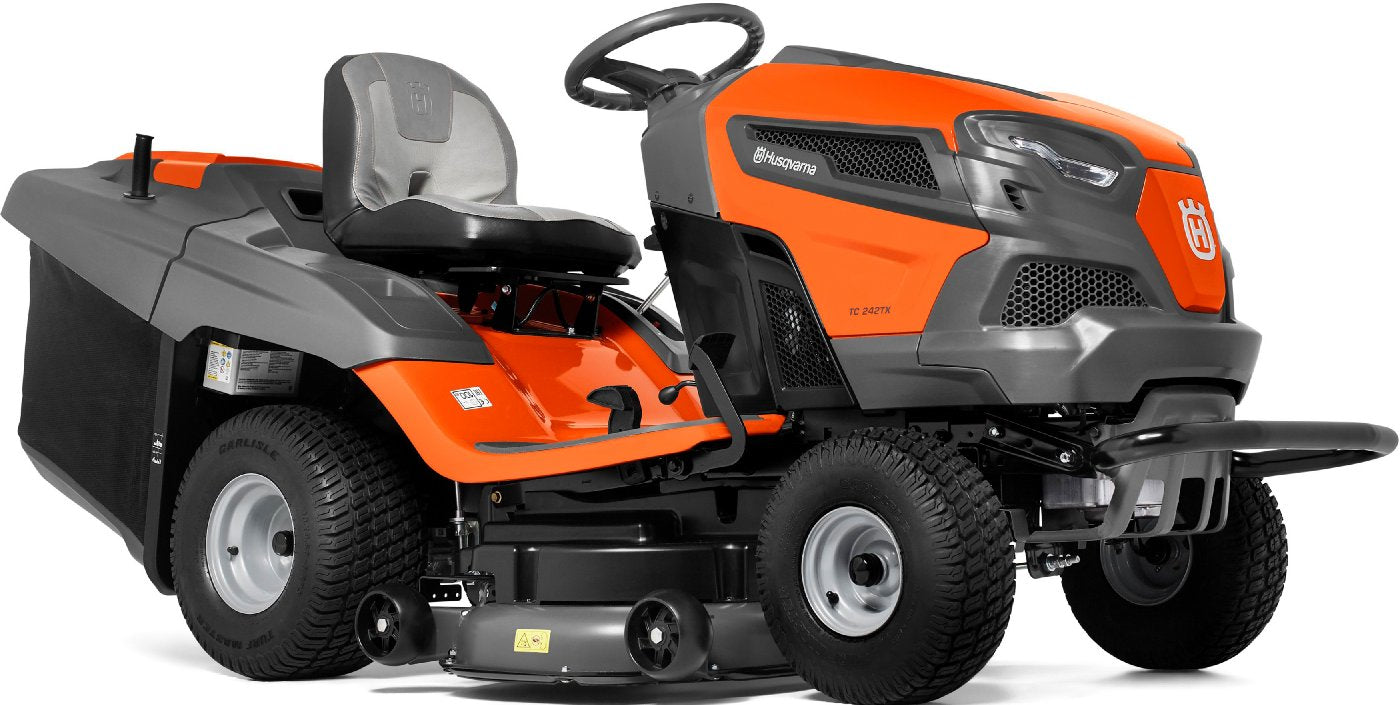 Husqvarna_TC_242TX_20200221_1800x1800_8ee7b0b2-45de-472d-a600-209741820091.jpg Husqvarna Rasentraktor TC 242TX – Modell 2022 - Image 1