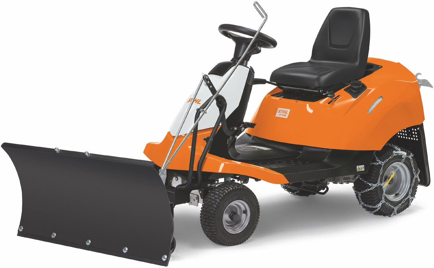STIHL_RT_4082_Winterpaket_20221012_1800x1800_ab45797f-3f6a-477e-b2dd-1a47bbca11f8.jpg STIHL Aufsitzmäher RT 4082 Winterpaket mit Schneeschild und Schneeketten – Modell 2025-Neu – Bild 1