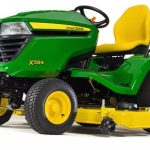 JOHN DEERE Rasentraktor X584