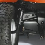 HUSQVARNA TC 242 T mit Schneeschild 120Plus & Gartentraktoren Anhänger 275 – Bild 10