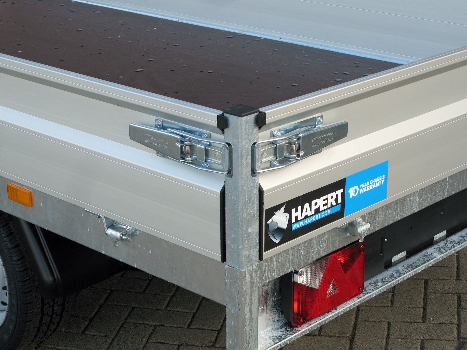 Hapert Azure H-2 – 2000 – 3050 x 1600 Bereifung 185/70 R13 – Bild 4