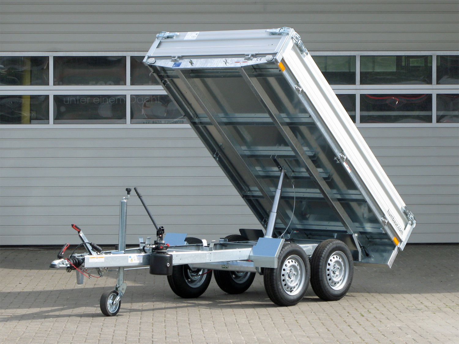 hu3052_humbaur_huk_202715_1XIEbrXkyN2HJ5.jpg Humbaur HUK 202715 Rückwärtskipper – Bild 1