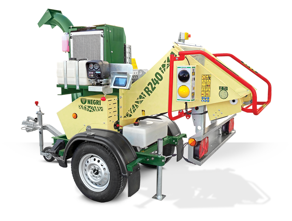 negri-bio-trituratori-R240DKHP20ON-M-1.png NEGRI Biohäcksler R240-Benzin- oder Diesel-Häcksler mit Straßenfahrwerk – Bild 1